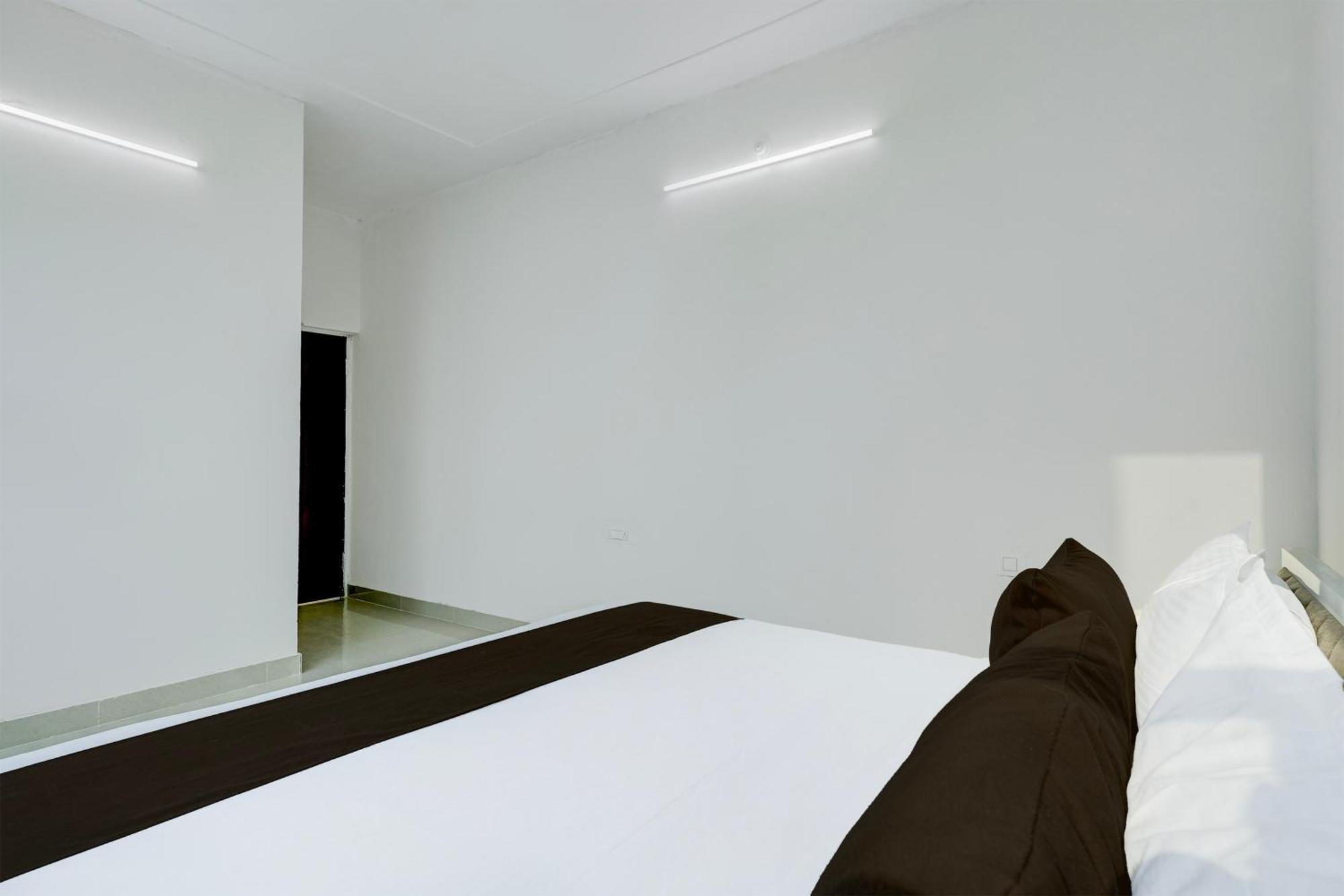 Hotel O Ks Residency Pataudi Eksteriør billede